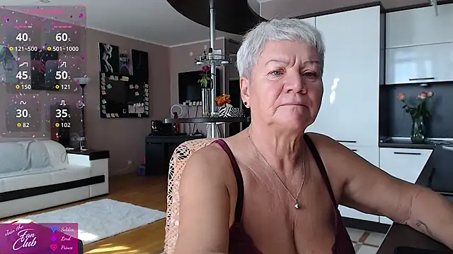 Snapshot of roxana_brooks chatting on August 7, 2026, 7:14 am roxana brooks online show from August 7, 2026, 7:14 am