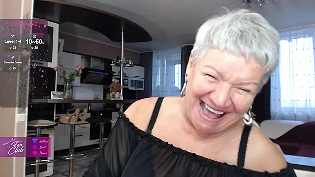 Snapshot of roxana_brooks chatting on November 21, 2025, 12:37 pm roxana brooks online show from November 21, 2025, 12:37 pm