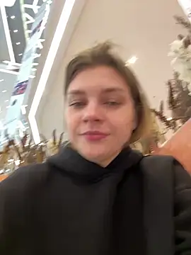 ValenciaShock online show from April 8, 2026, 7:32 am