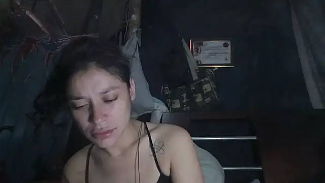 TamaraNauthy online show from April 11, 2026, 4:21 pm