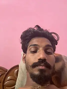 yo19boy online show from February 19, 2026, 7:05 am