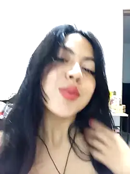 leah passion online show from November 6, 2025, 11:42 pm