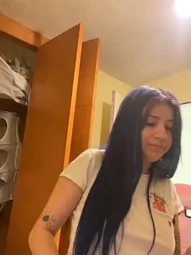 Lucygothic online show from February 26, 2025, 5:53 pm