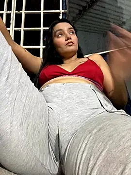 Snapshot of Lucia-Candy chatting on October 21, 2025, 11:59 pm Lucia-Candy online show from October 21, 2025, 11:59 pm