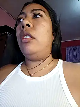 Snapshot of patty_bersh chatting on March 2, 2025, 7:52 pm patty bersh online show from March 2, 2025, 7:52 pm