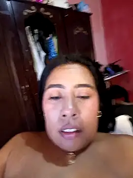 Snapshot of patty_bersh chatting on March 12, 2025, 12:31 am patty bersh online show from March 12, 2025, 12:31 am