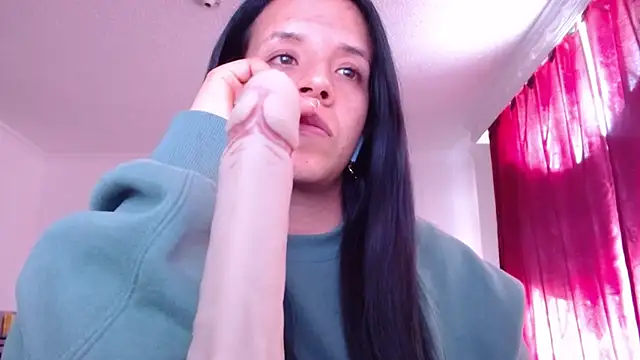 Snapshot of VALERY_MEER chatting on July 28, 2026, 3:21 pm VALERY MEER online show from July 28, 2026, 3:21 pm