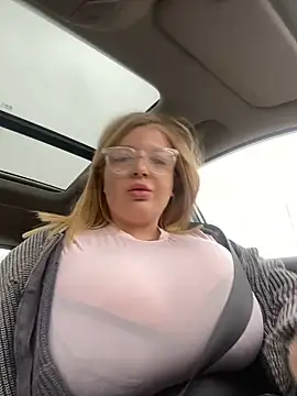 Snapshot of OdriOlsens chatting on March 12, 2025, 12:15 pm OdriOlsens online show from March 12, 2025, 12:15 pm