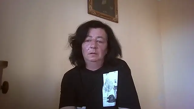 Snapshot of GypsiQueen2 chatting on May 14, 2026, 5:21 pm GypsiQueen2 online show from May 14, 2026, 5:21 pm