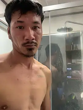 juniiorre online show from April 15, 2026, 4:44 pm