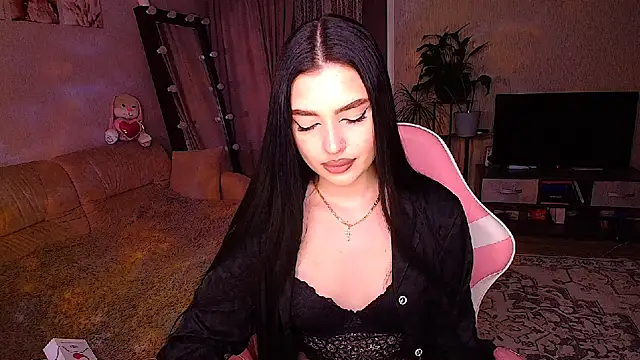   Malika   online show from January 18, 2026, 3:15 pm