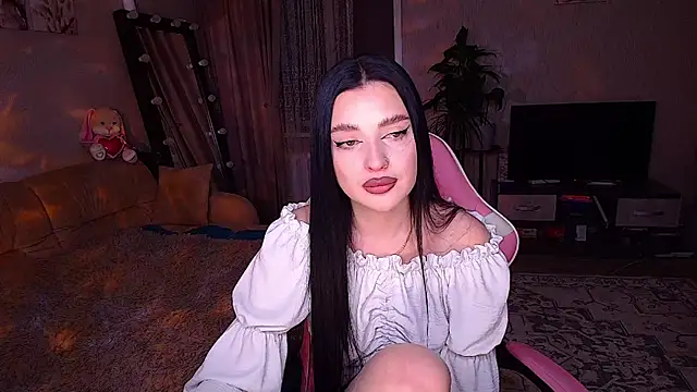   Malika   online show from March 19, 2026, 4:18 pm