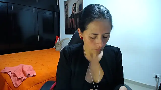 sharoon cheerry online show from February 12, 2026, 1:44 pm