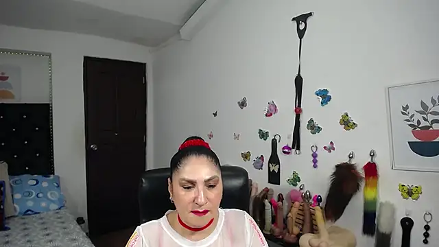 Snapshot of mature_bigboobs10 chatting on November 29, 2025, 4:01 am mature bigboobs10 online show from November 29, 2025, 4:01 am