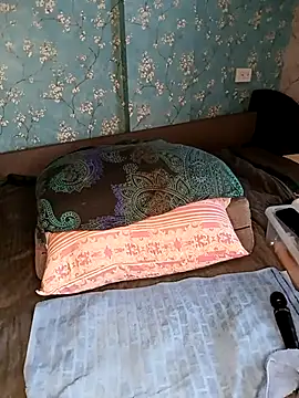 Snapshot of Lovers__Annn chatting on December 2, 2025, 3:07 am Lovers Annn online show from December 2, 2025, 3:07 am