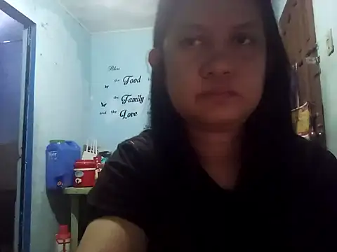 Snapshot of Honeybun25 chatting on October 12, 2025, 3:02 pm Honeybun25 online show from October 12, 2025, 3:02 pm