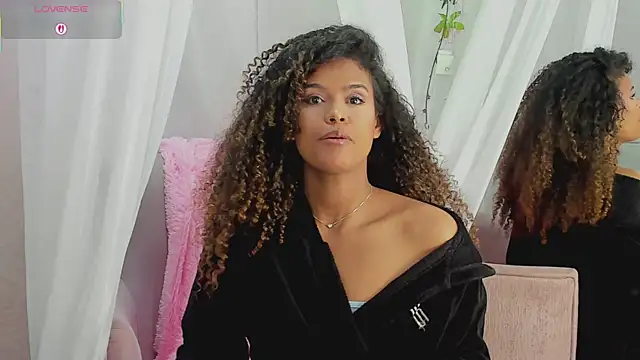 Snapshot of Amelia_bss chatting on January 10, 2026, 1:39 pm Amelia bss online show from January 10, 2026, 1:39 pm