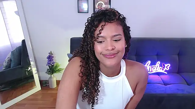 Snapshot of Amelia_bss chatting on March 7, 2025, 5:06 pm Amelia bss online show from March 7, 2025, 5:06 pm