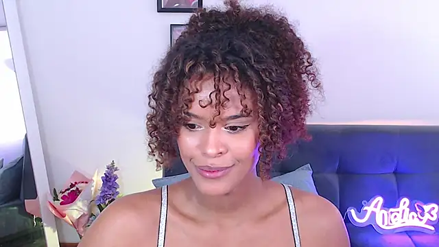 Snapshot of Amelia_bss chatting on February 21, 2025, 4:48 pm Amelia bss online show from February 21, 2025, 4:48 pm