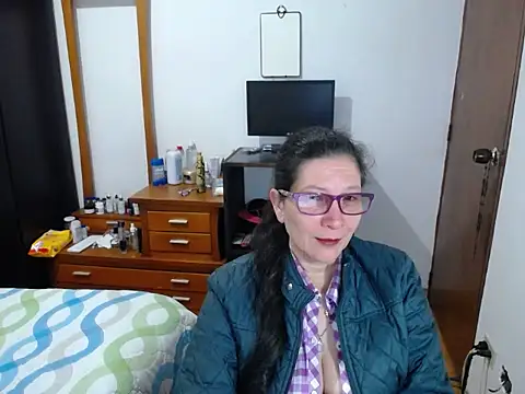 latin49 online show from September 16, 2025, 3:29 am