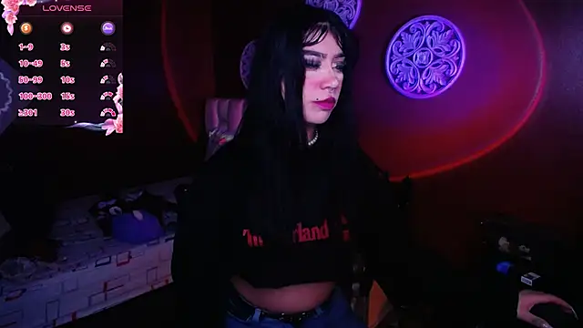 Snapshot of Sarayy_Collins chatting on February 15, 2025, 11:17 am Sarayy Collins online show from February 15, 2025, 11:17 am