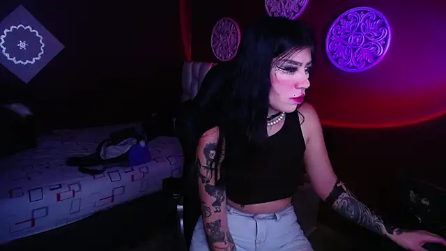 Snapshot of Sarayy_Collins chatting on March 4, 2025, 10:57 am Sarayy Collins online show from March 4, 2025, 10:57 am