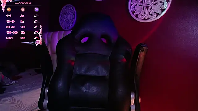 Snapshot of Sarayy_Collins chatting on February 26, 2025, 5:00 pm Sarayy Collins online show from February 26, 2025, 5:00 pm