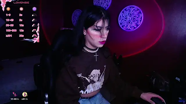 Snapshot of Sarayy_Collins chatting on February 22, 2025, 10:51 am Sarayy Collins online show from February 22, 2025, 10:51 am