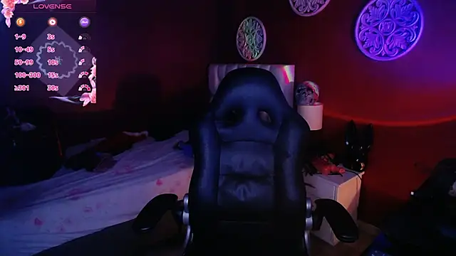 Snapshot of Sarayy_Collins chatting on February 17, 2025, 1:55 pm Sarayy Collins online show from February 17, 2025, 1:55 pm