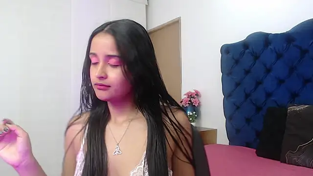 Lili666  online show from December 4, 2025, 3:16 am