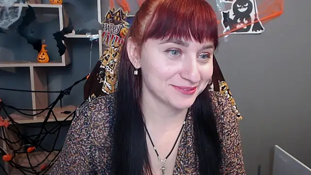 Snapshot of NinaFlawlees chatting on November 3, 2025, 1:04 pm NinaFlawlees online show from November 3, 2025, 1:04 pm