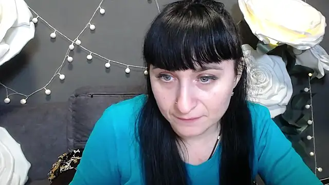 Snapshot of NinaFlawlees chatting on November 27, 2025, 1:22 pm NinaFlawlees online show from November 27, 2025, 1:22 pm