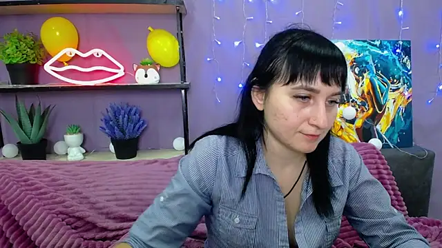 Snapshot of NinaFlawlees chatting on January 23, 2025, 2:02 am NinaFlawlees online show from January 23, 2025, 2:02 am