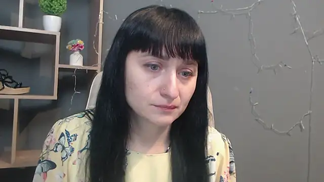 Snapshot of NinaFlawlees chatting on November 29, 2025, 1:11 pm NinaFlawlees online show from November 29, 2025, 1:11 pm