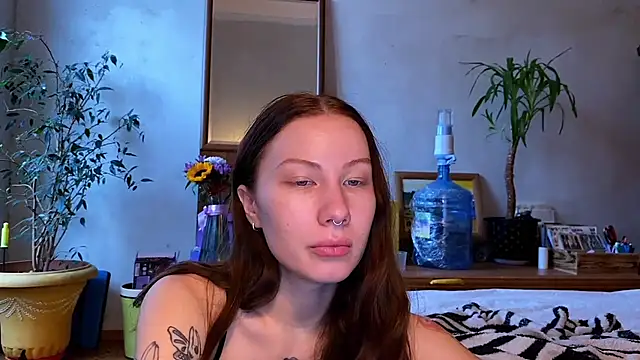 elfess online show from October 23, 2025, 9:41 am