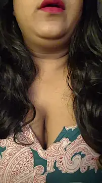 Snapshot of sassy_horny chatting on October 31, 2025, 9:11 pm sassy horny online show from October 31, 2025, 9:11 pm