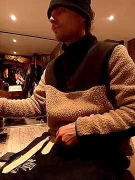 rexflexxx online show from April 8, 2026, 2:57 am