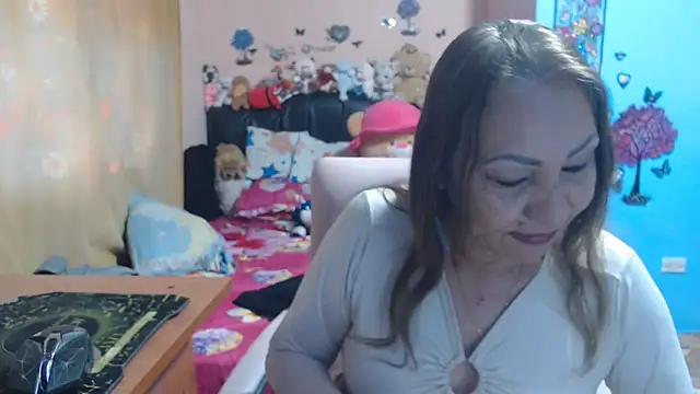 Snapshot of milfeddy_ chatting on May 17, 2026, 12:05 pm milfeddy online show from May 17, 2026, 12:05 pm