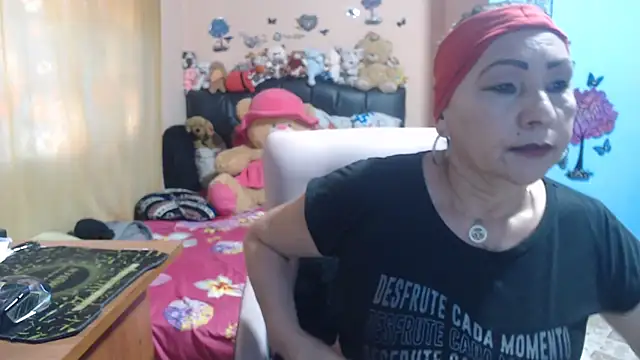 Snapshot of milfeddy_ chatting on May 20, 2026, 9:01 pm milfeddy online show from May 20, 2026, 9:01 pm