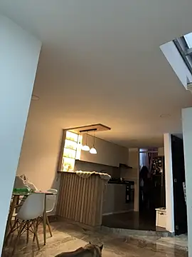 Gaby zahir  online show from April 15, 2026, 10:43 pm