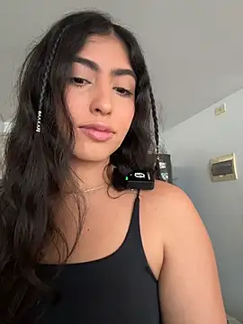 Snapshot of Gaby_zahir_ chatting on October 30, 2025, 11:41 am Gaby zahir online show from October 30, 2025, 11:41 am