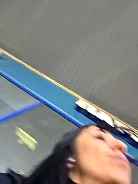 LeticiaWoods online show from April 17, 2026, 11:57 am