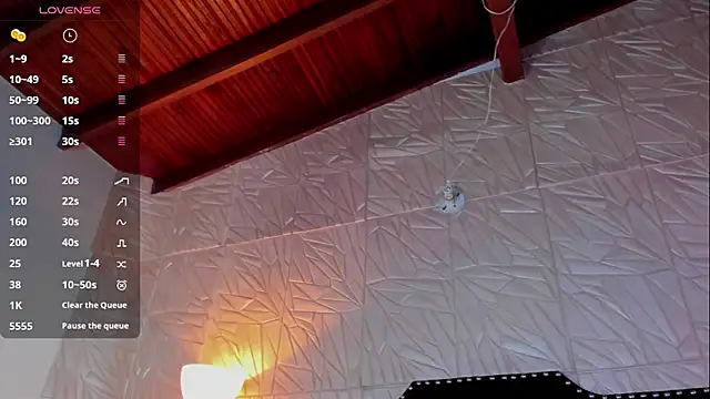 Snapshot of JennyRouse01 chatting on November 25, 2025, 11:21 am JennyRouse01 online show from November 25, 2025, 11:21 am