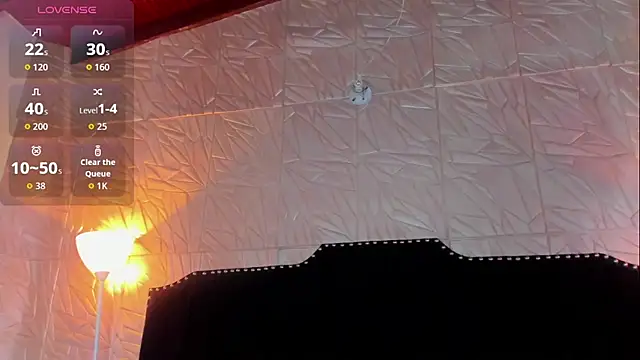 Snapshot of JennyRouse01 chatting on December 2, 2025, 11:23 am JennyRouse01 online show from December 2, 2025, 11:23 am