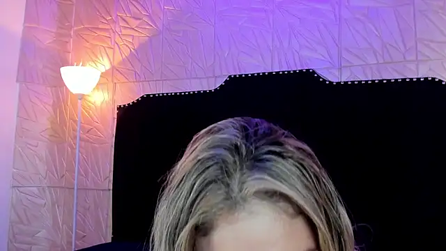 JennyRouse01 online show from March 27, 2026, 10:38 am