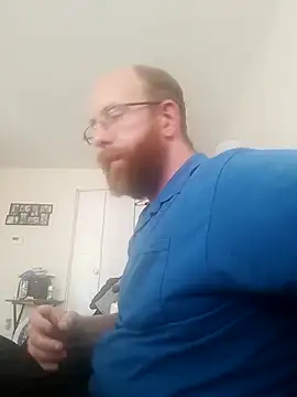 Snapshot of TaylorBlaze chatting on September 30, 2025, 8:04 pm TaylorBlaze online show from September 30, 2025, 8:04 pm