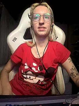 bunnydark00 online show from November 27, 2025, 3:29 am