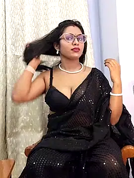 Snapshot of Queen_Dolly chatting on October 11, 2025, 5:58 pm Queen Dolly online show from October 11, 2025, 5:58 pm