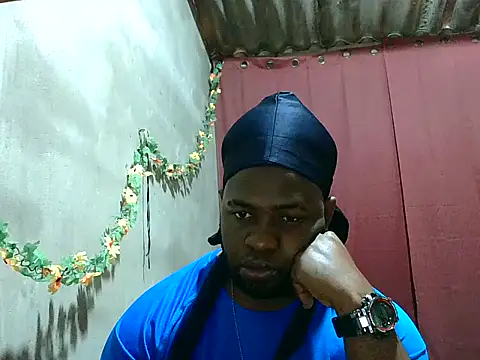 2ocmaxi online show from April 4, 2026, 4:13 pm