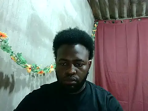 Snapshot of 2ocmaxi chatting on February 24, 2026, 7:26 pm 2ocmaxi online show from February 24, 2026, 7:26 pm